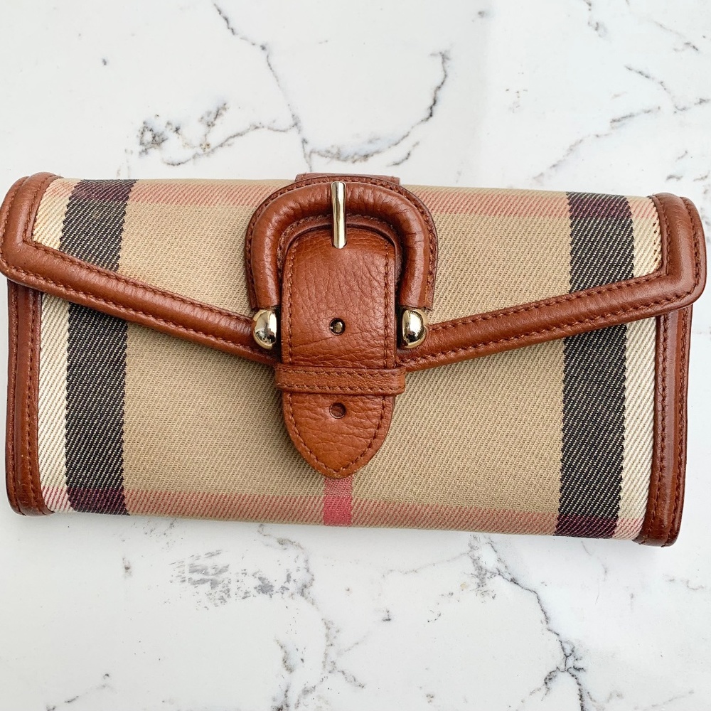 Burberry Long Wallet